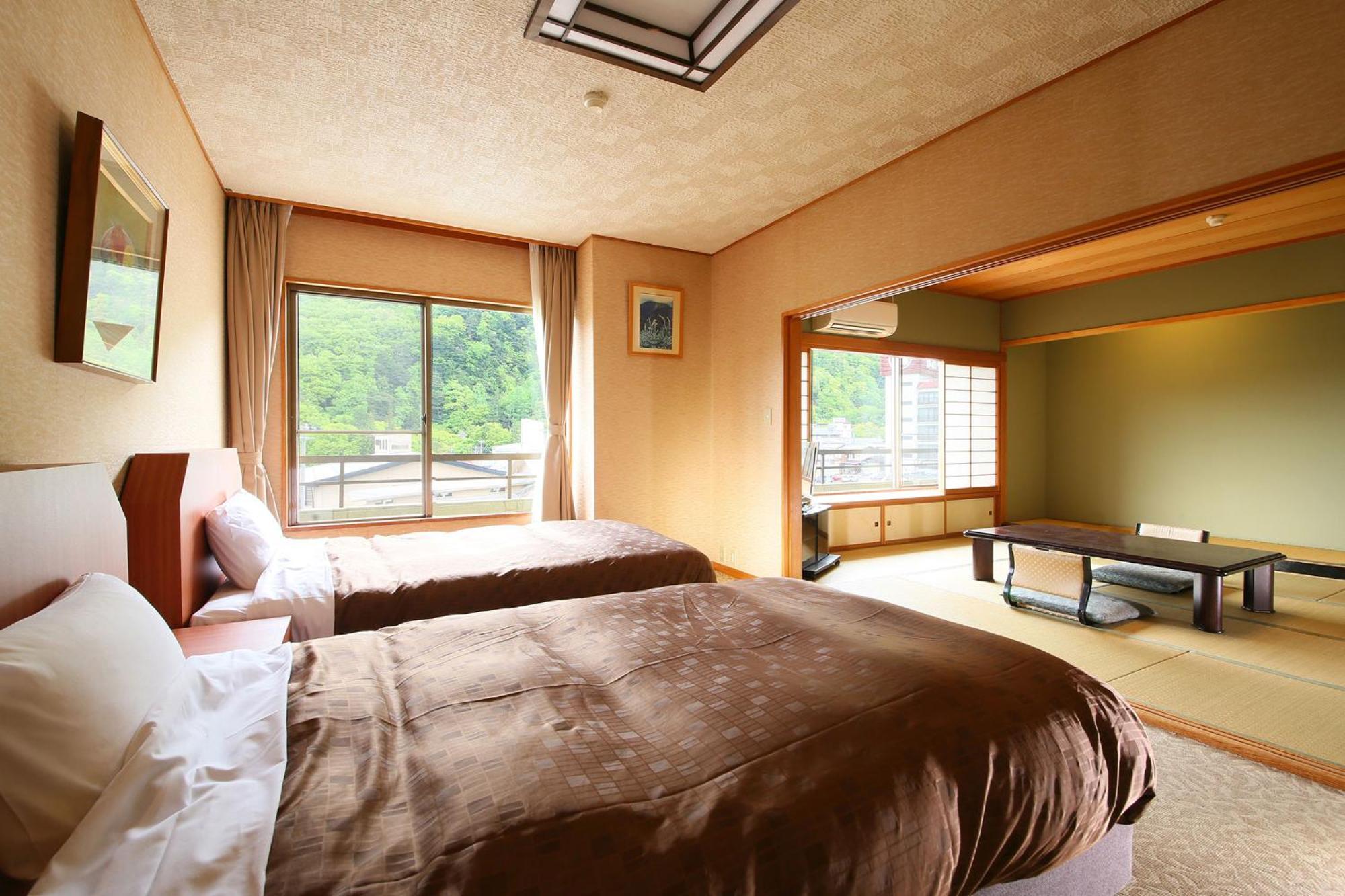 Ooedo Onsen Monogatari Shinshu Kakeyu Hotel Ueda Bagian luar foto